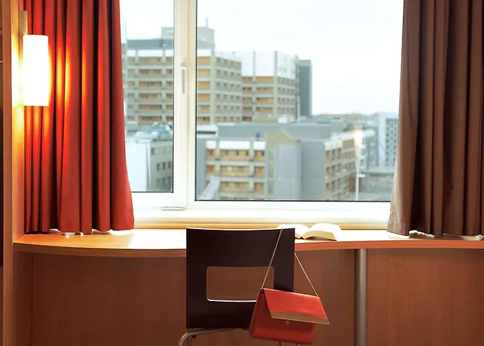 Best Cheap Hotels in Aberdeen Centre